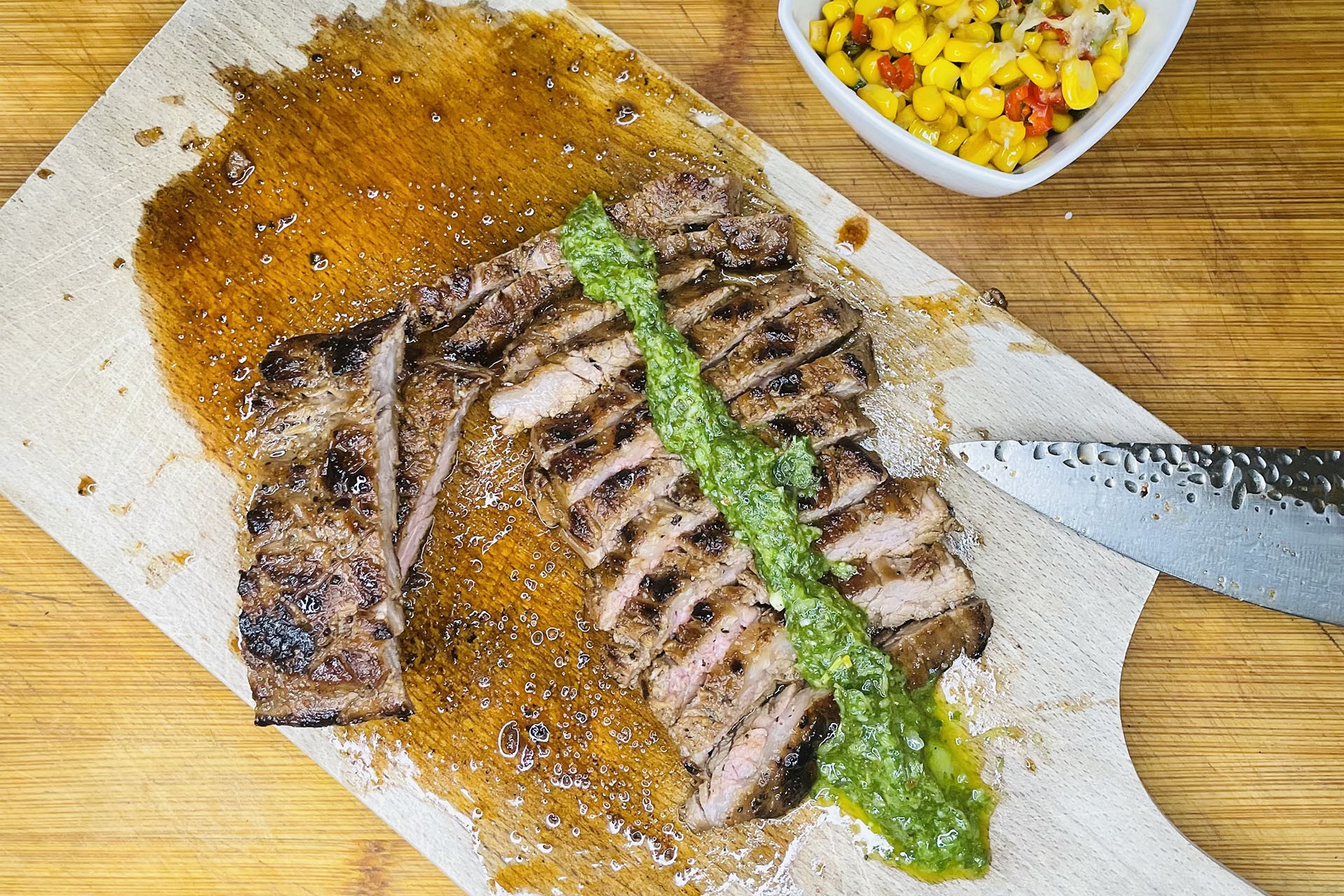 Skirt Steak z sosem Salsa Verde